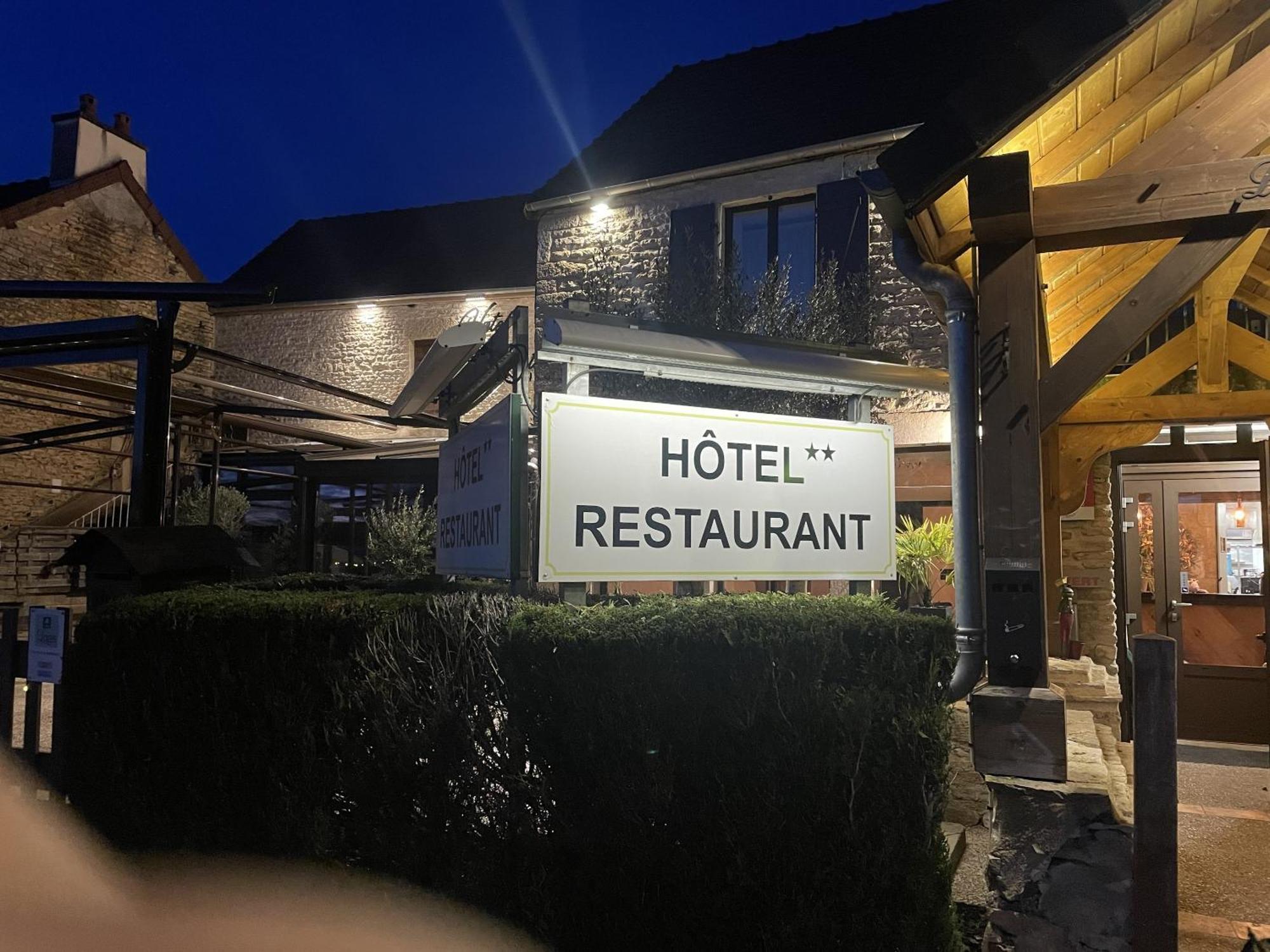 Logis Le Marronnier Hotel Buffon Ngoại thất bức ảnh